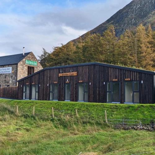 Ben Nevis Inn Rooms - Tap to explore photos