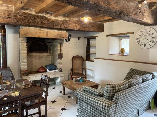 Gîte Terjat, 3 pièces, 4 personnes - FR-1-489-344