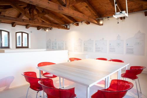 Møderum / festlokaler, MuMA Hostel in Sant'Antioco