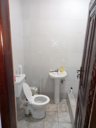 Remarkable 2-Bed Apartment in Afienya Ghana