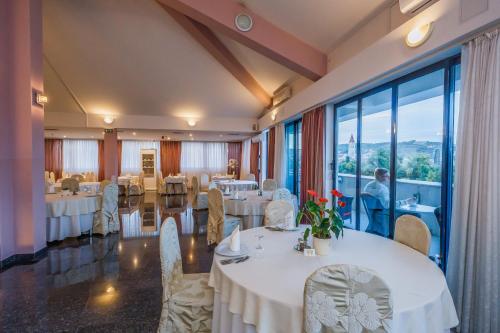 餐廳, Hotel Bellevue Trogir in 特羅吉爾舊城