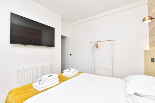 Cosy Bedroom - Tour Eiffel Champs de Mars 12A