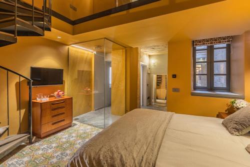 House of W Room Type - Duplex Apartment