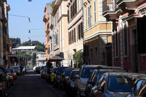 CAPO D'AFRICA 30 - COLOSSEO 3