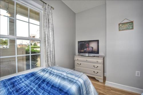 1212 The Havens Condo - image 2