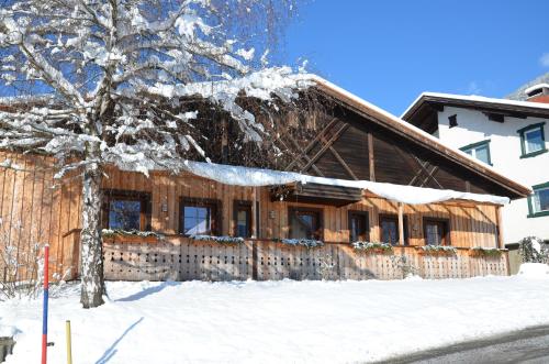 Pension zum Schreiner - Accommodation - Nassfeld Hermagor