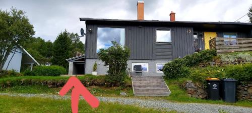 Aurora rooms in shared apartment nr2 We are doing privet Northen lights trips, reindeer trip and Fjo in Kvaloysletta