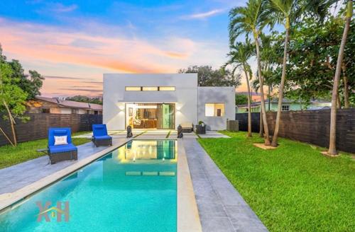 Frenchie Luxury Design District Estate in Miami, USA
