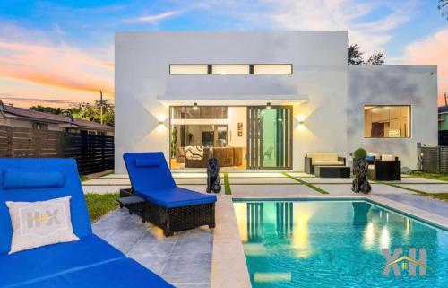Frenchie Luxury Design District Estate in Miami, USA