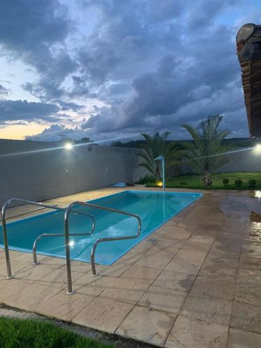 Rancho Casa com piscina próxima ao Rio São Francisco- Não fica no centro de Três Marias, e sim no bairro Beira Rio às margens do Rio