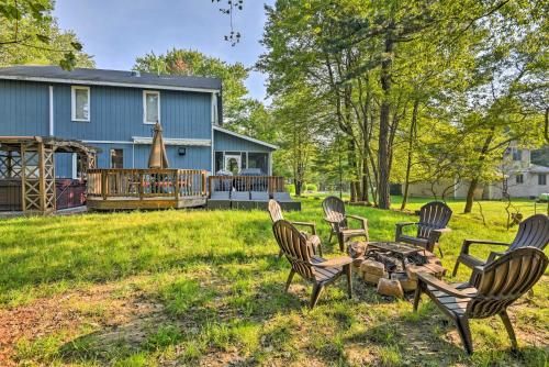 B&B Lake Harmony - Lake Harmony Resort Home with Deck and Fire Pit! - Bed and Breakfast Lake Harmony