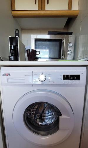 設施, Piso ideal con WIFI Parking y Desayuno in 埃斯頻那爾多