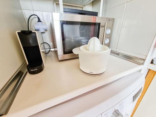 設施, Piso ideal con WIFI Parking y Desayuno in 埃斯頻那爾多