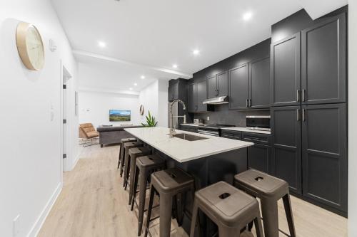 Stonewall Suites in Cote-des-Neiges-Notre-Dame-de-Grace