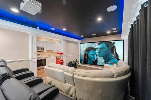 Cozy 2b 2b Spa 2 Steam Saunas Home Theater Gym in Davidson, USA