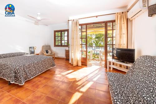 Studio with Sea View image 6