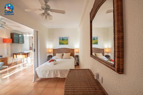 One-Bedroom Apartment image 5