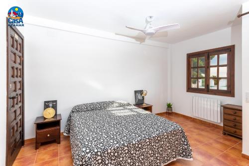 Studio with Sea View image 4