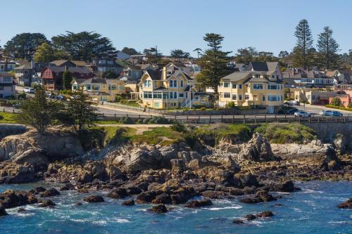 Seven Gables Inn on Monterey Bay A Kirkwood Collection Property - image 12