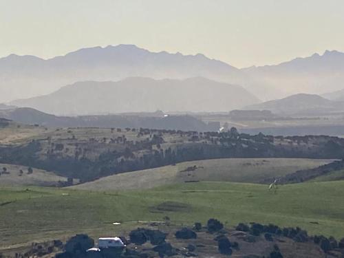 Top of the world studio nestled in the rock - Queensberry