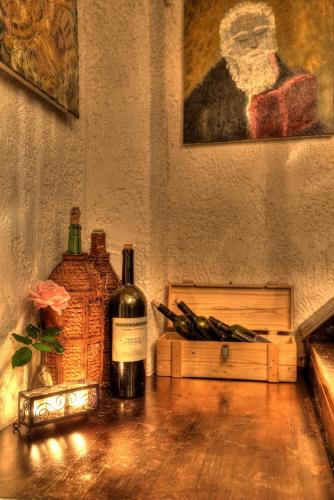 Chateaux Constantin Agistro