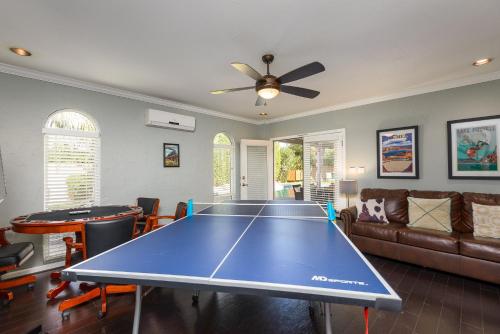 Four-Bedroom Holiday Home image 10