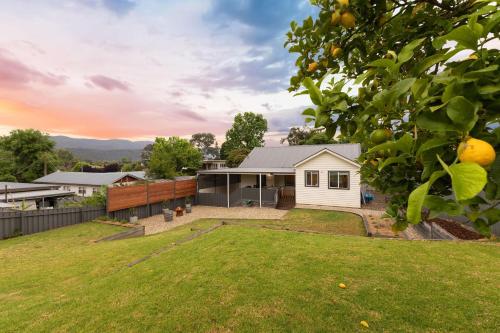 Lemon & Myrtle Cottage