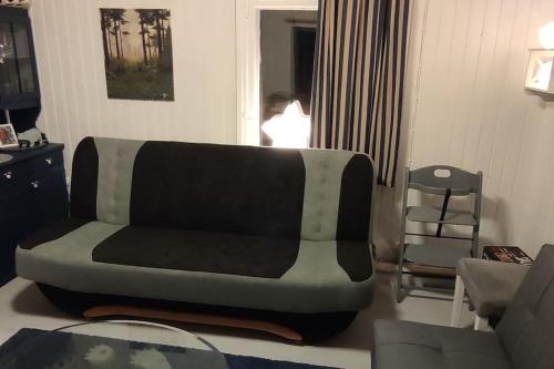 Villa Pikkumustikka in 托伊薩