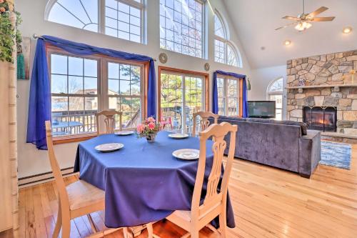 Lakefront Home with Deck, 7 Mi to Boulder Mountain! in Albrightsville, USA
