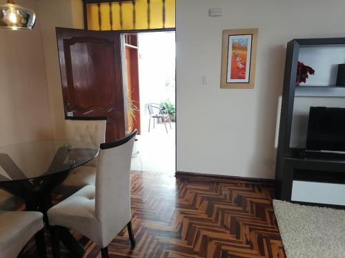 Hospedaje Las Lilas Surco