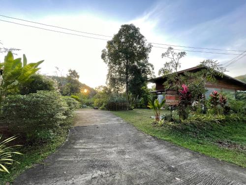 Lok Mun Bungalows