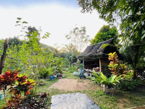 Lok Mun Bungalows