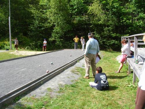 Spacious vacation home near Mt Snow