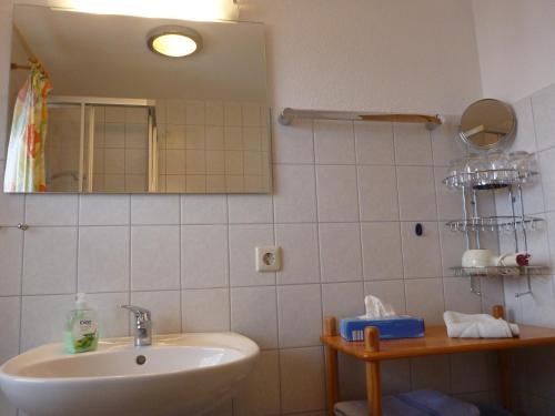 Gastehaus Hundelbach 2.0km von Lenzkirch entfernt