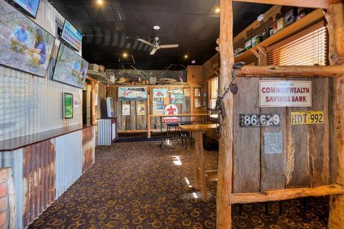 Prince Of Wales Hotel Gulgong in Gulgong