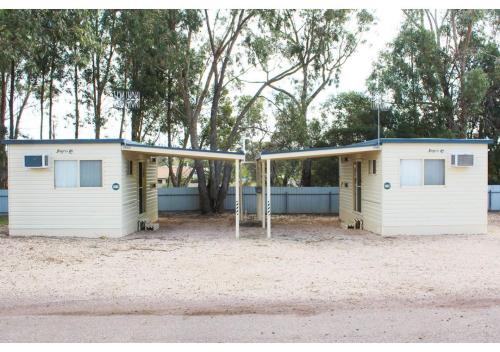 Discovery Parks - Coffin Bay Room Type - Economy Studio -Sleeps 6 (No Ensuite)