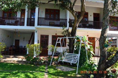 Little Paradise Tourist Guest House and Holiday Home Anuradhapura