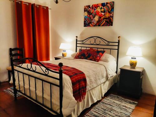Deluxe Double Room with Bath image 6