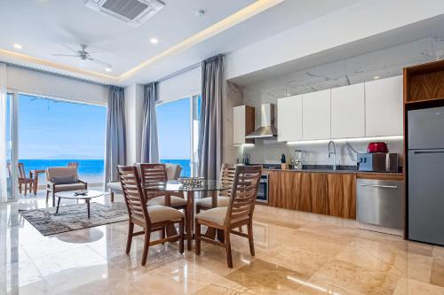 Blue Horizon 401 in Puerto Vallarta, Mexico