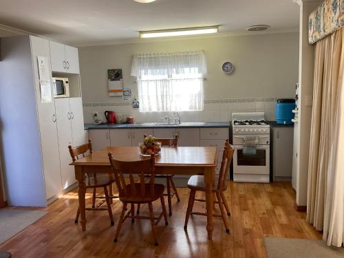 ห้องครัว, Leander Reef Holiday Park in พอร์ตเดนิสัน