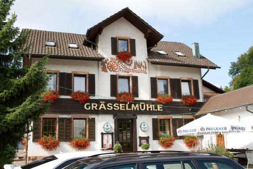 Gasthaus zur Grässelmühle - Accommodation - Sasbach in der Ortenau