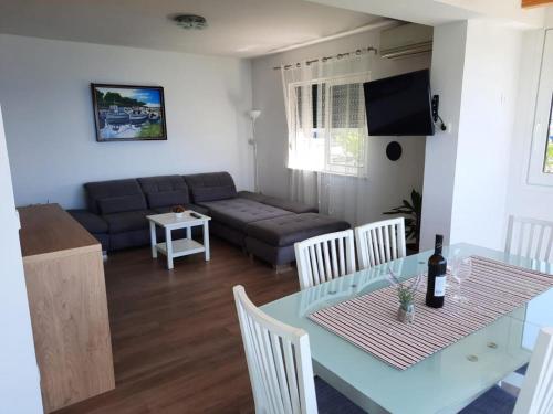 Apartment in Murter with sea view,air conditioning, WiFi 5026-4, Murter (fotografie 6)