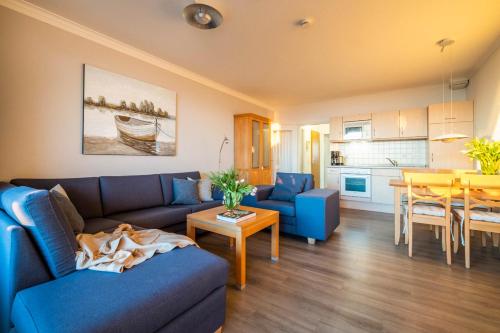 Apartment with Sea View image 10