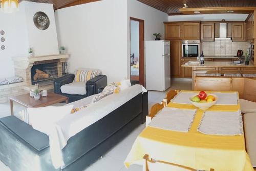 Irene's Apartment In Salakos Irene's Apartment In Salakos