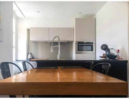 Nicolago a mix of vintage and modern - image 5