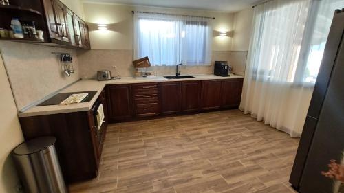 Къща за гости - Вила Сидона, Banya (foto 9)