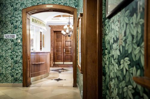 大堂, 祖爾帕斯特羅曼蒂克酒店 (Romantik Hotel zur Post) in 福斯滕費爾德布魯克