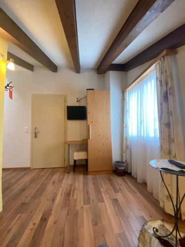 Hotel Garni Jägerhof – Saas-Fee, MS