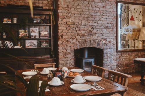 The Brownswood - image 9