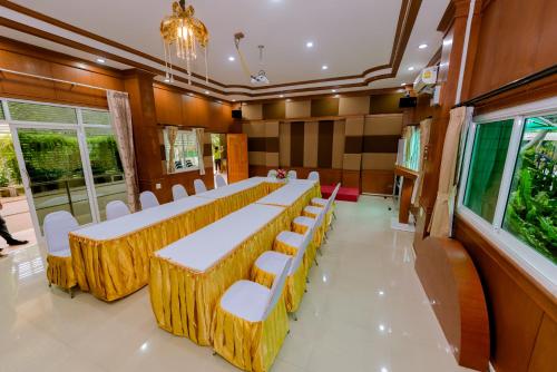 ห้องประชุม / บอลรูม, BANDER HOTEL in ชัยภูมิ